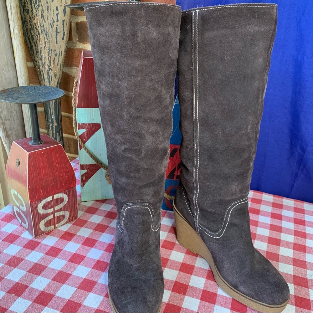 EMU AUSTRALIA Warm Brown Waratah Suede Sheepskin Sherpa Wedge Boots, 9 - Picture 7 of 13